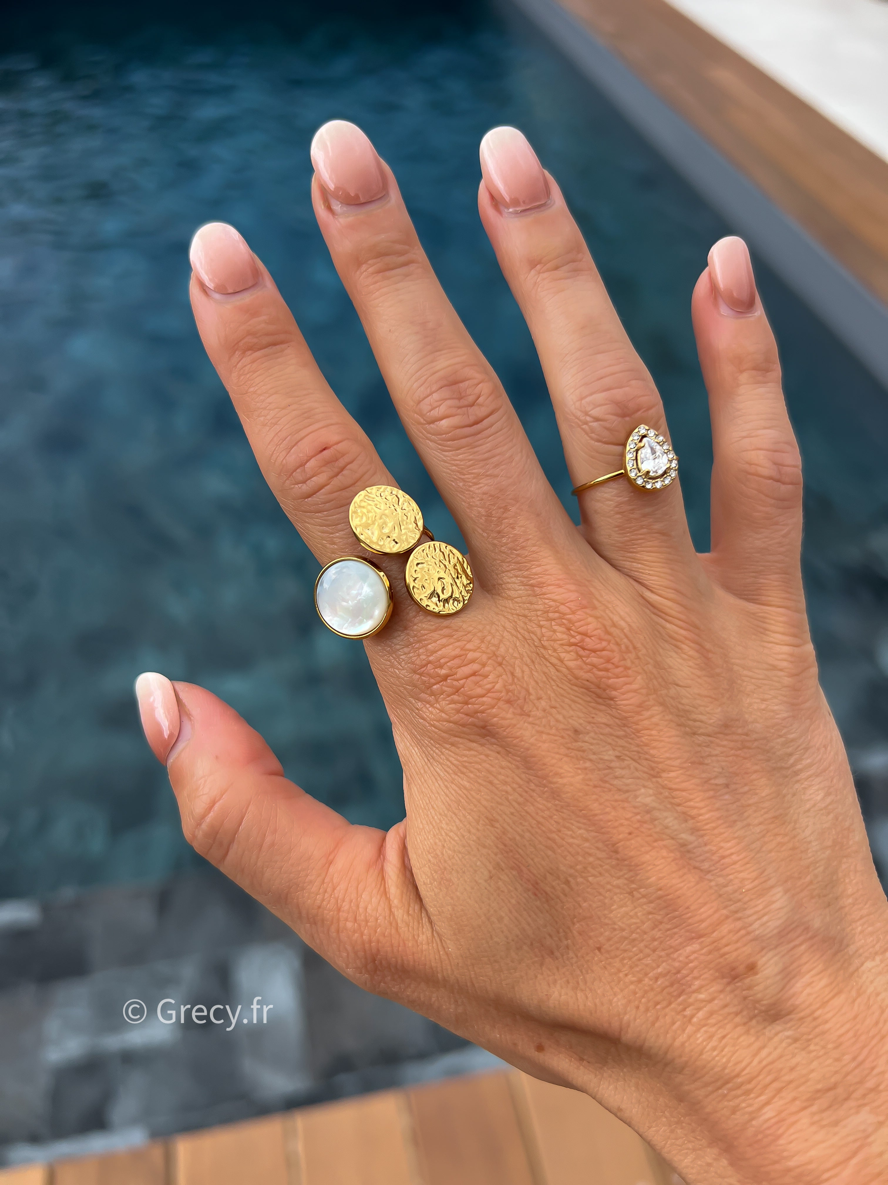 Jeanne / Bague 3 ronds et nacre