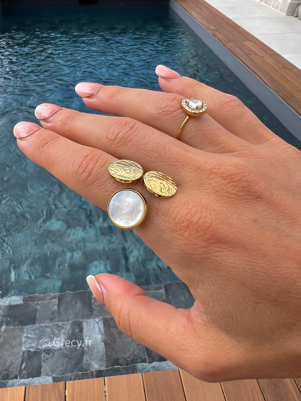 Jeanne / Bague 3 ronds et nacre
