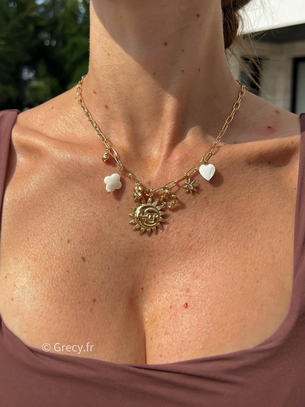 Léonne / Collier charms soleil