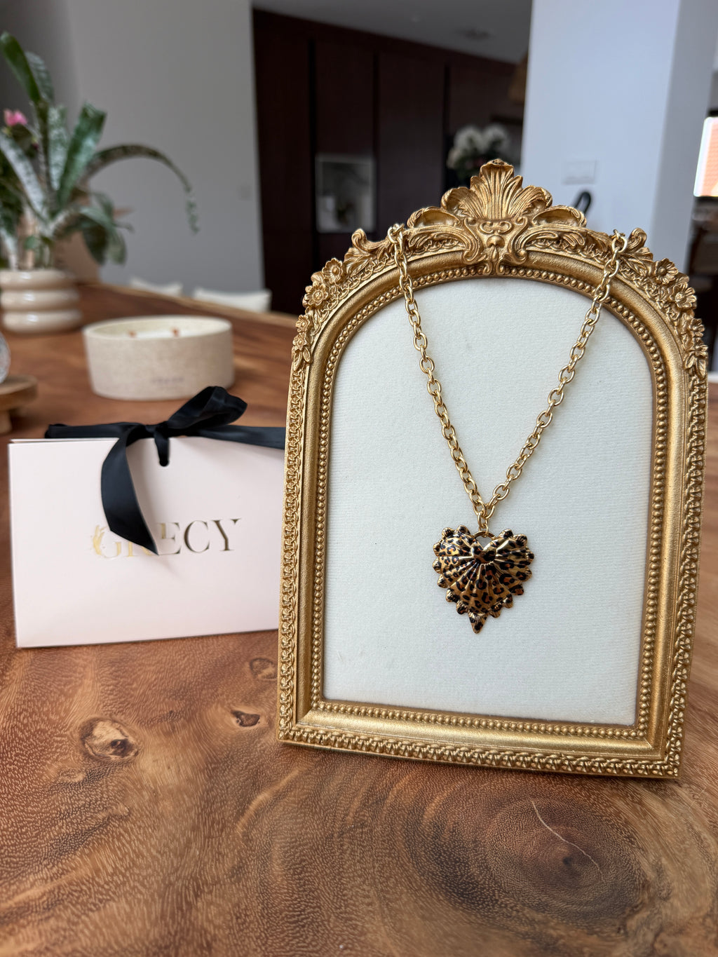 Lauryn / Collier coeur léopard