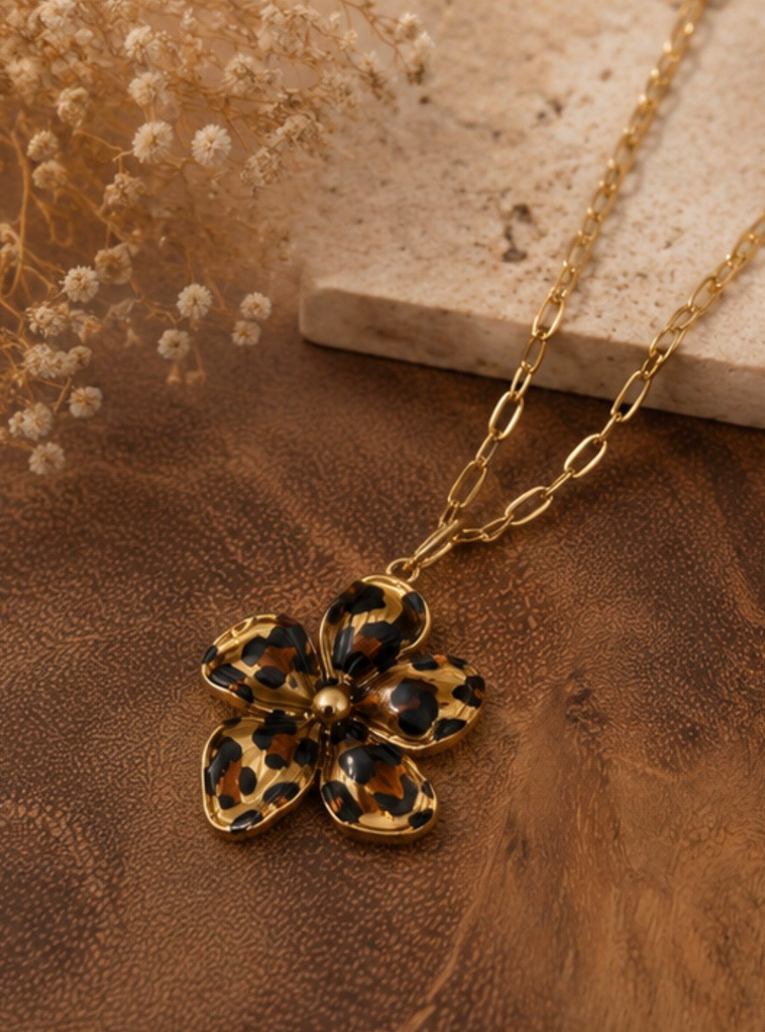 Sara / Collier fleur léopard