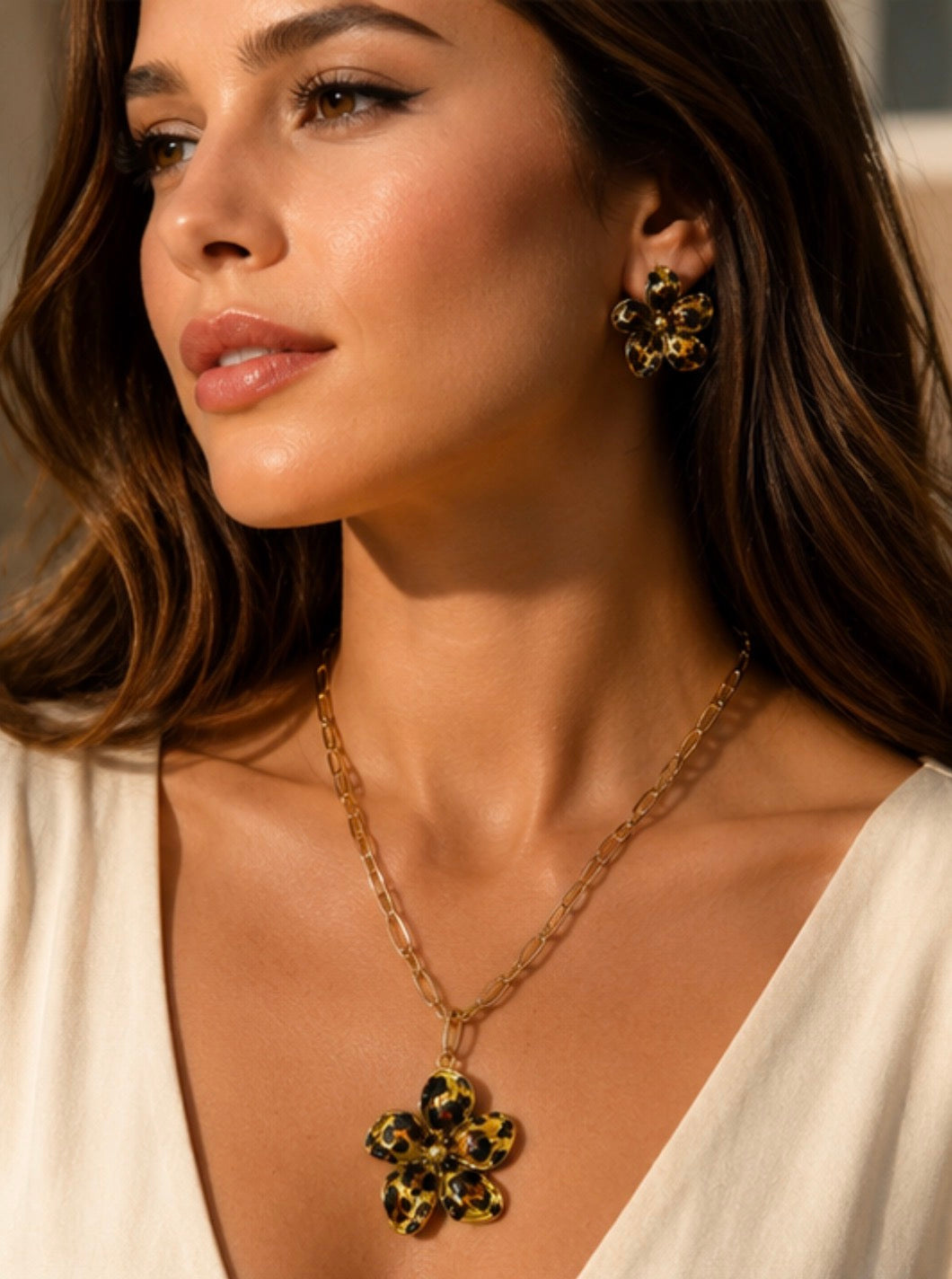 Sara / Collier fleur léopard