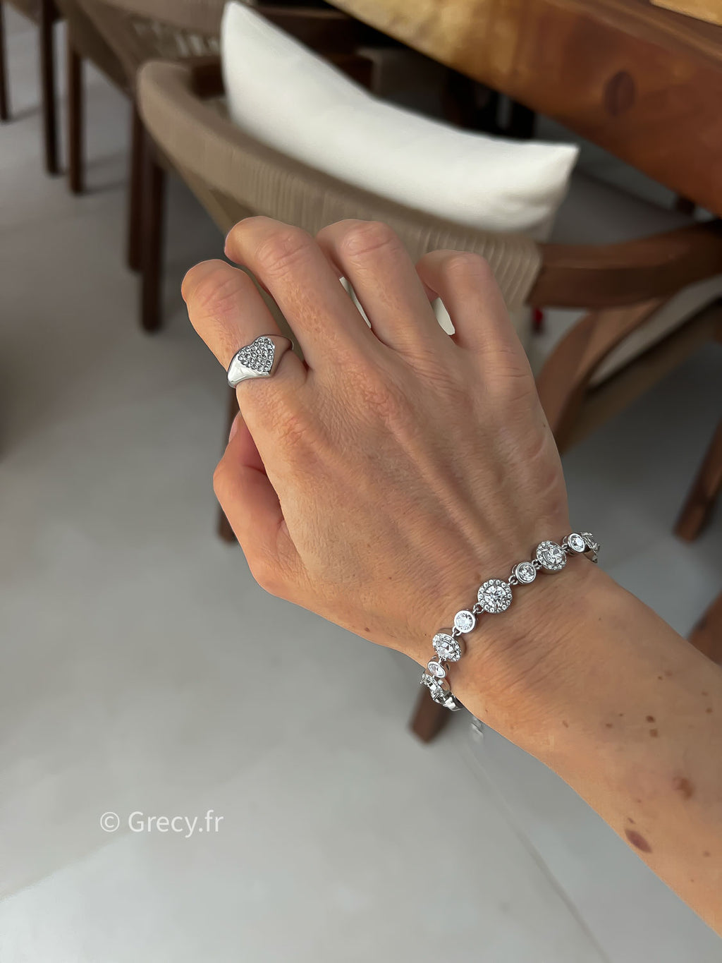 Lou / Bague chevalière coeur strass