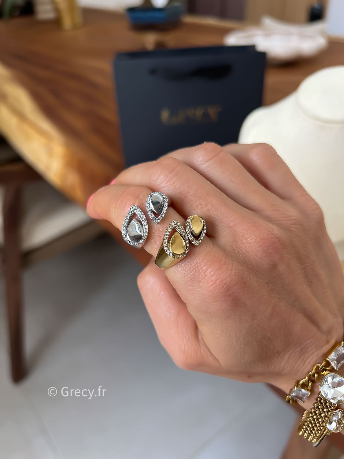 Paulette / Bague double gouttes strass