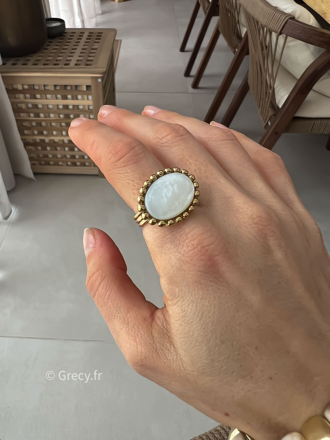 Audrey / Bague nacre ovale