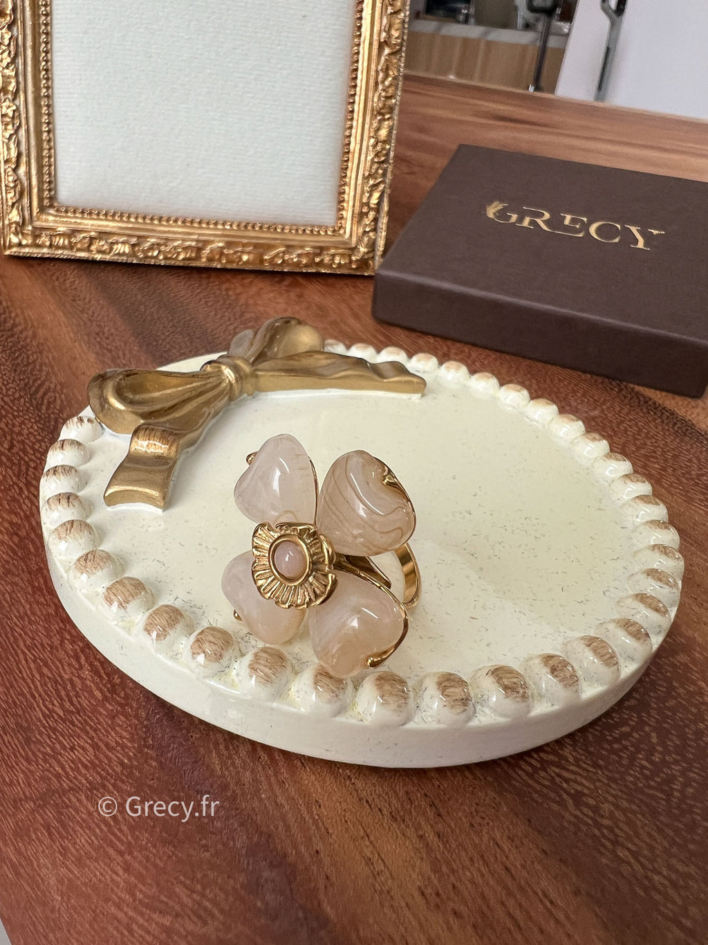 Cally / Bagues trèfle résine GRECY