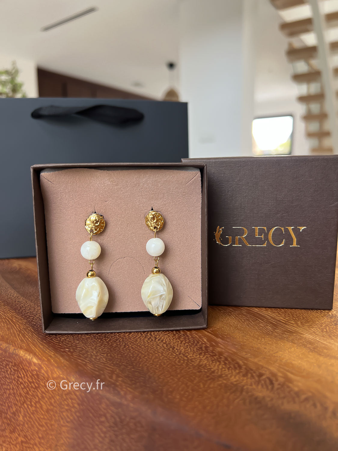 Nicole / Boucles d'oreilles perles d'Amande