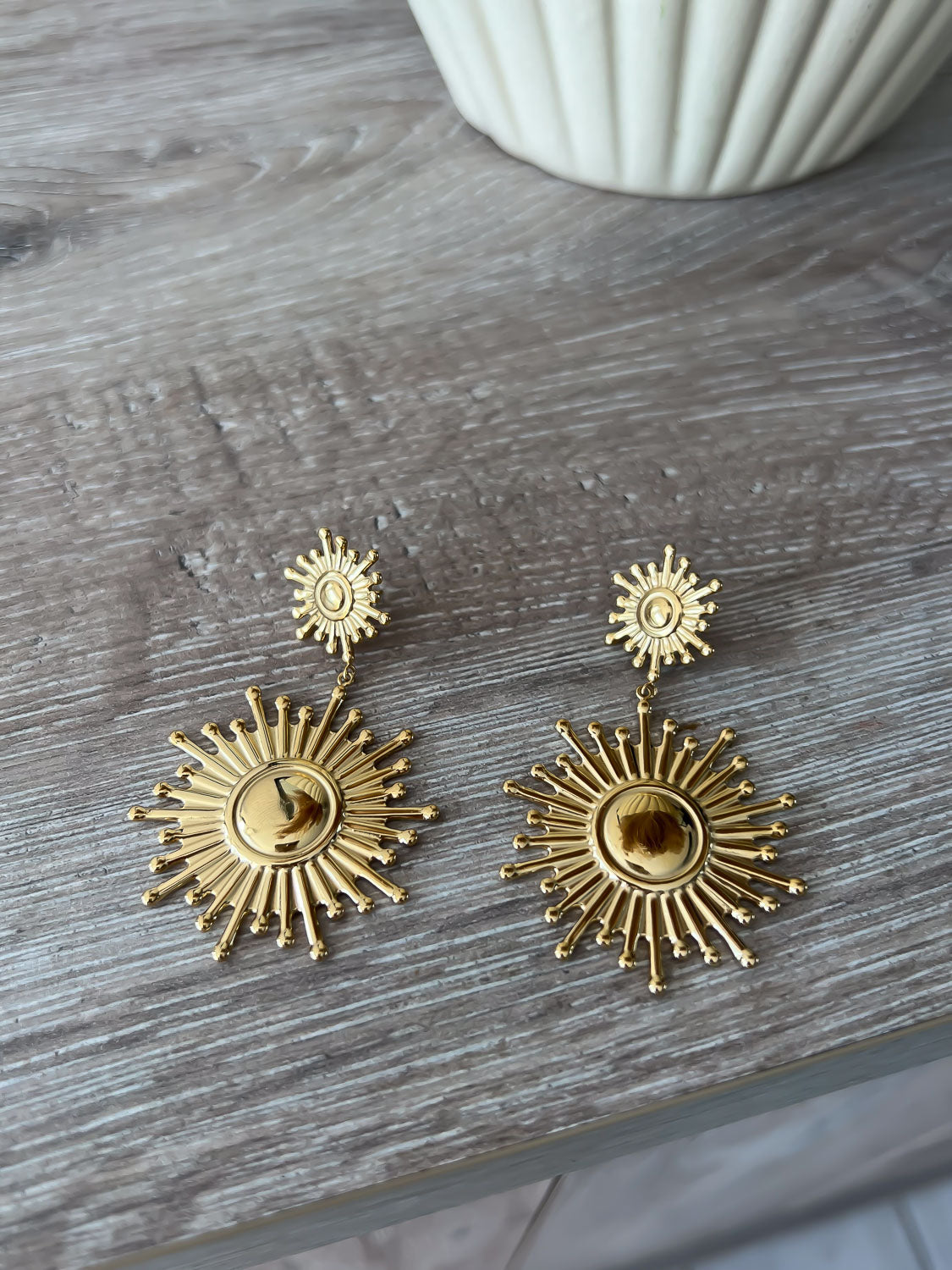 Boucles d'oreilles soleil dorées