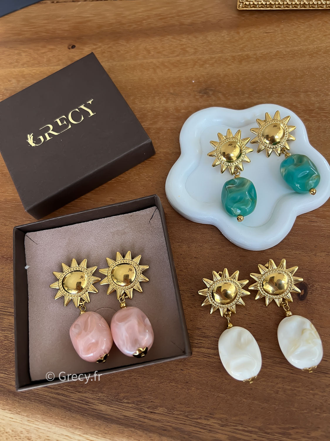 Annie / Boucles d'oreilles soleil et pierre