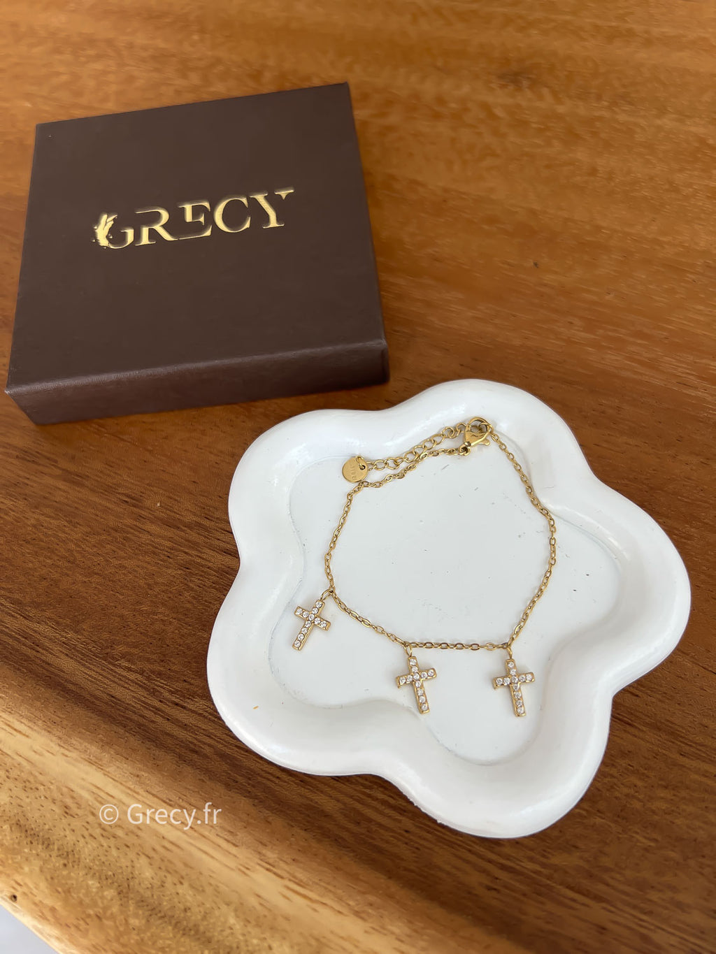 Capucine / Bracelet doré croix en strass
