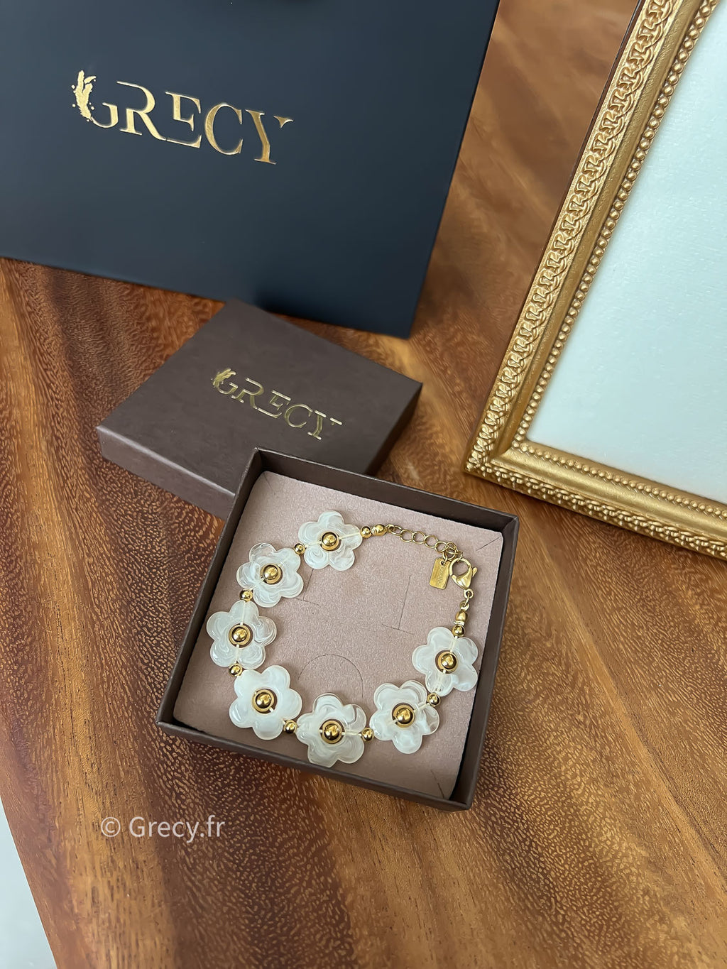 Aurore / Bracelet fleurs résine blanche