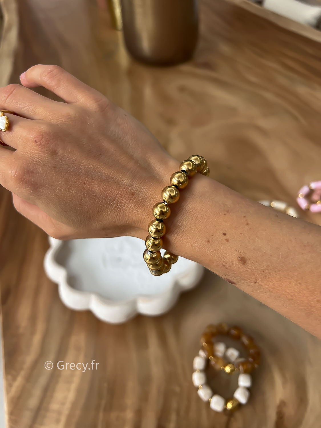 Bracelet jonc perles dorées