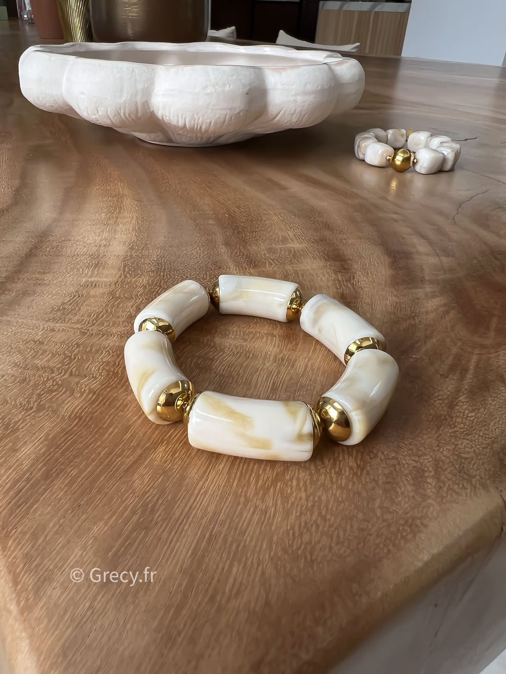 Bracelet écru perles allongées
