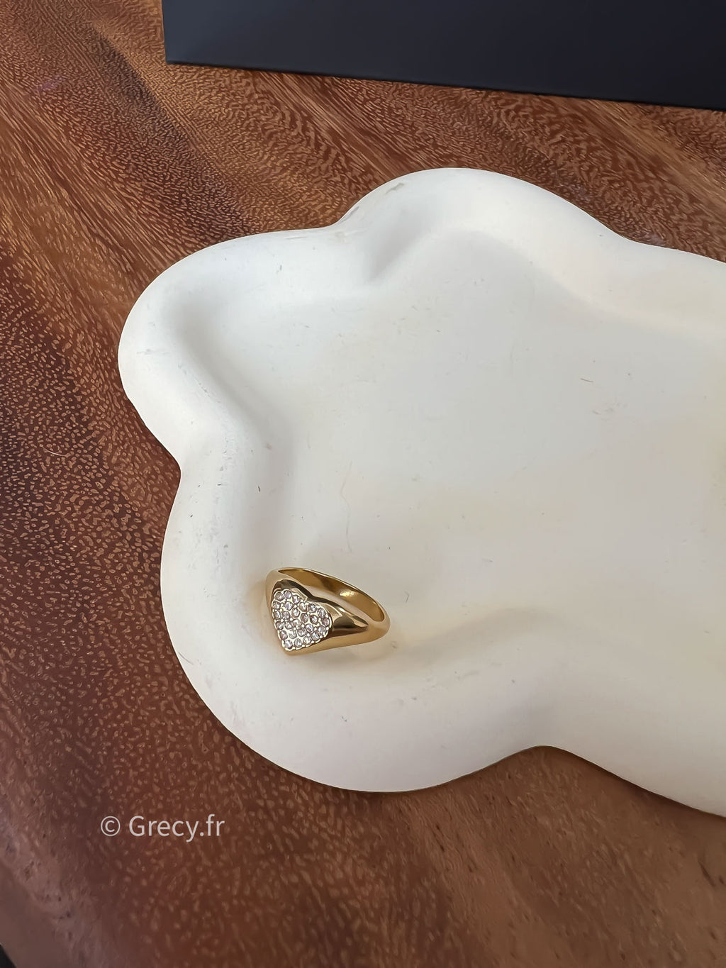 Lou / Bague chevalière coeur strass