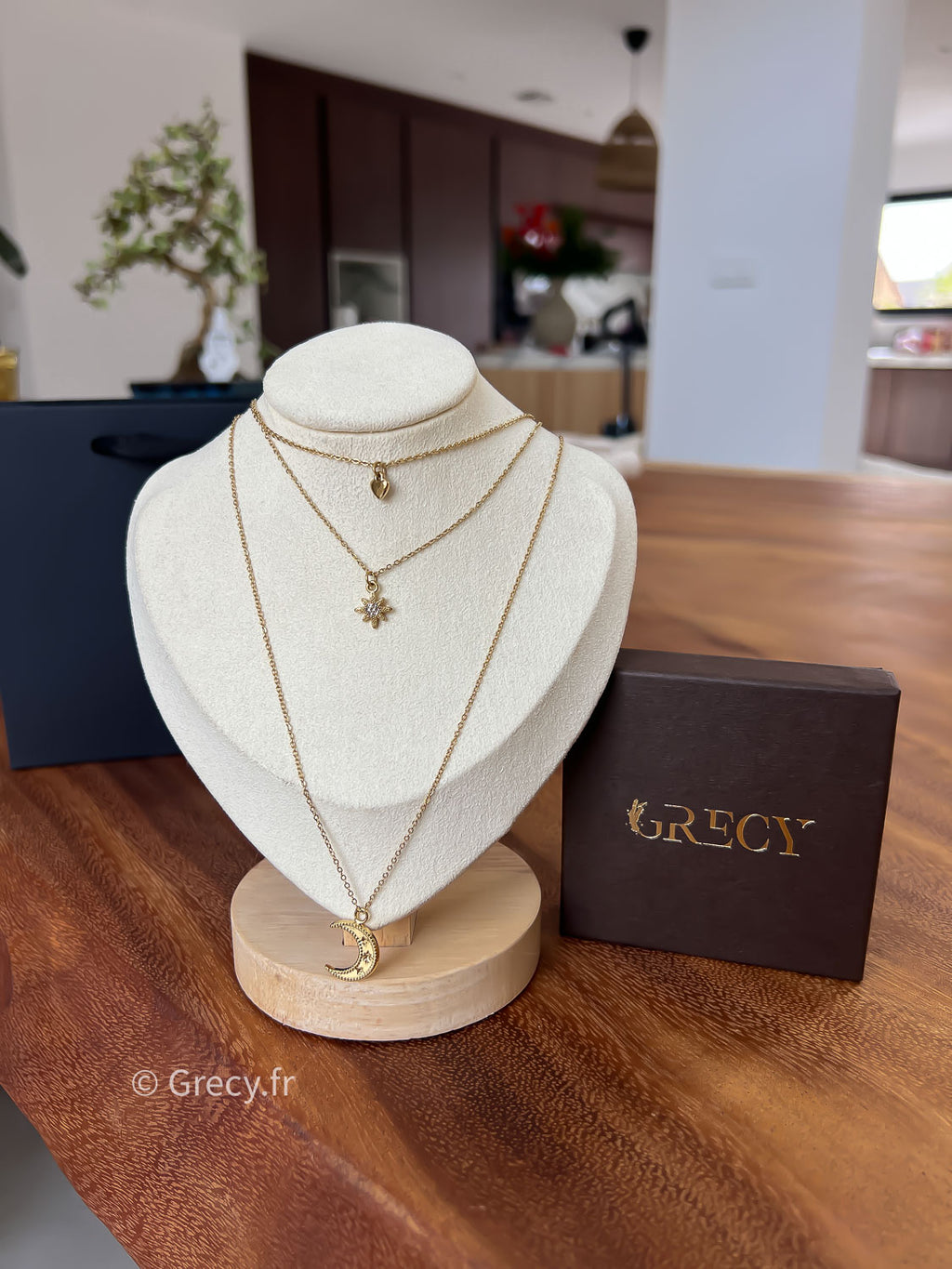 Lucette / Collier 3 rangs coeur étoile lune