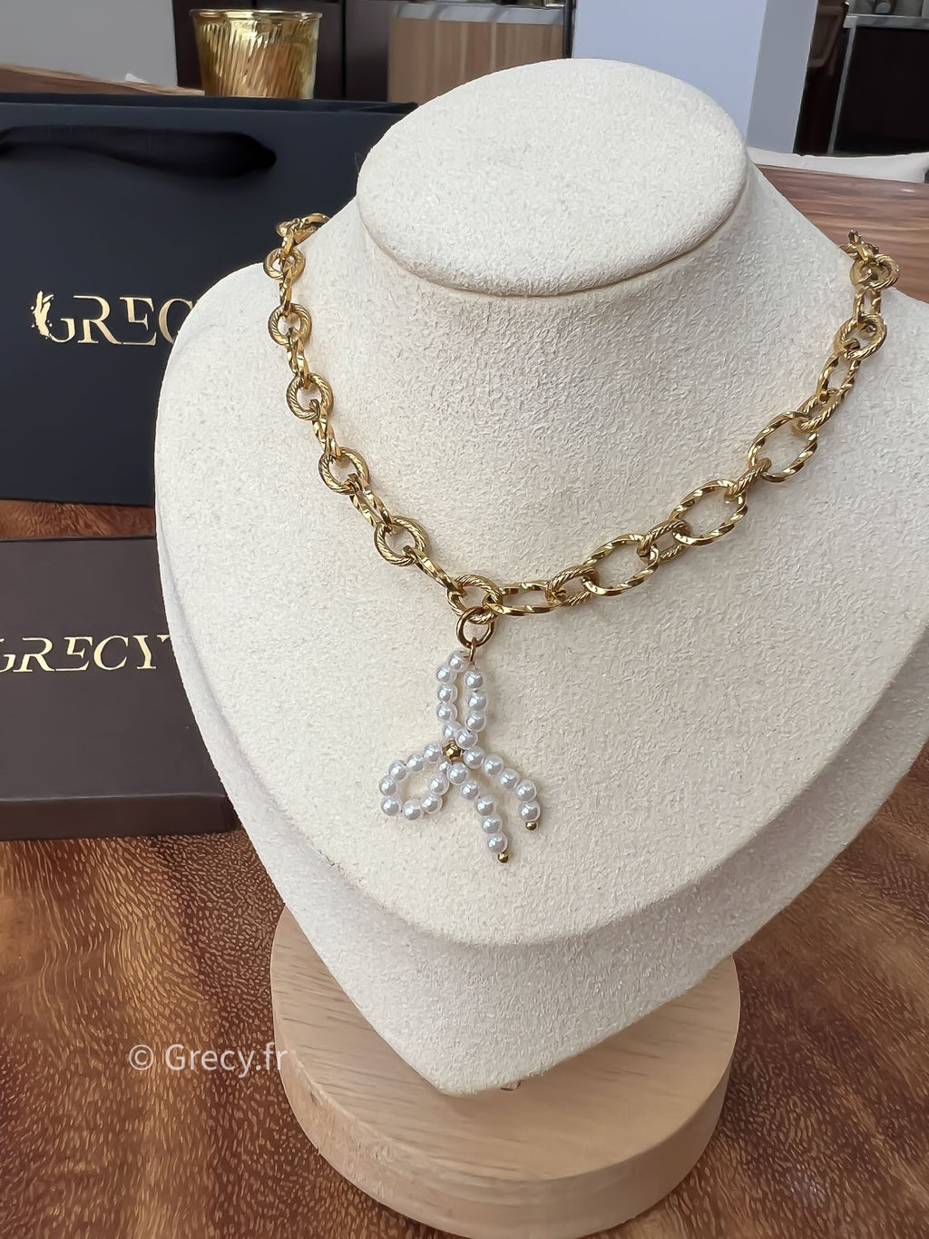 Eléa / Collier noeud en perles