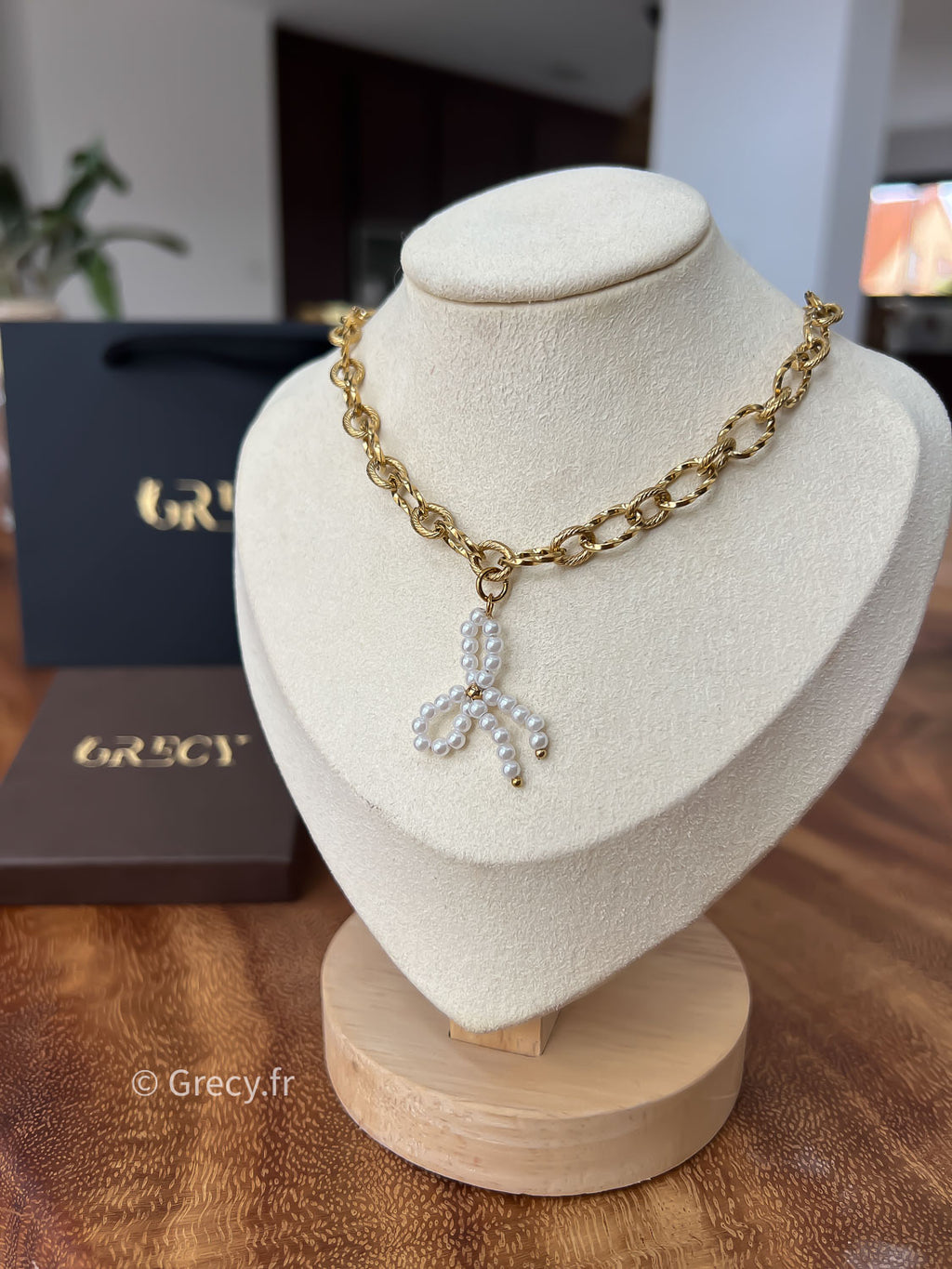 Eléa / Collier noeud en perles
