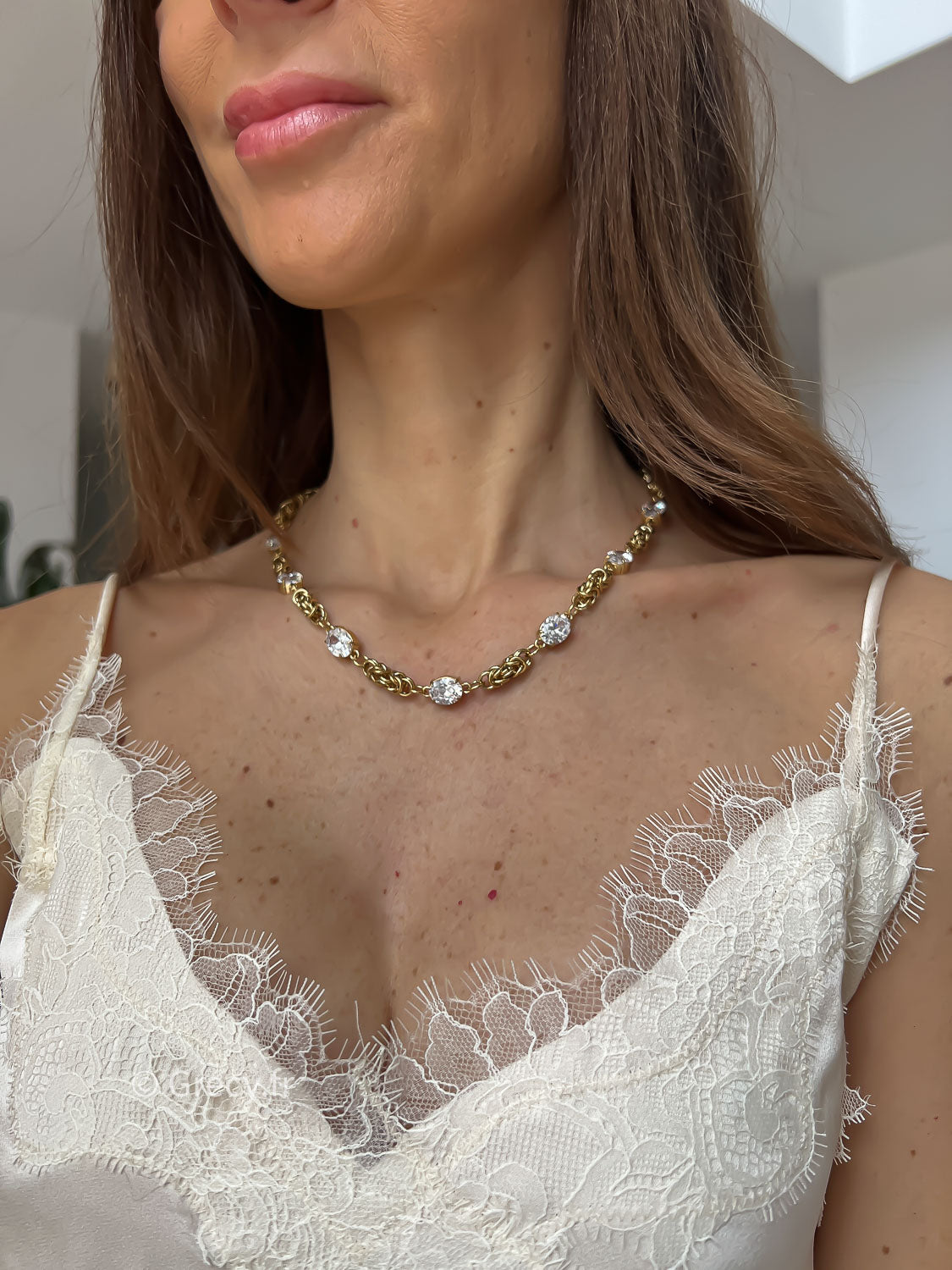 Juliette / Collier maille dorée 7 strass