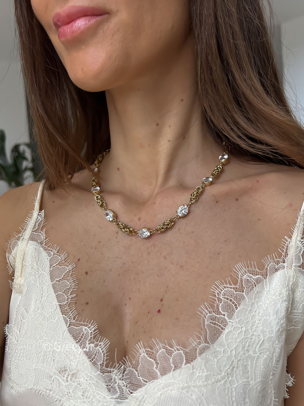 Juliette / Collier maille dorée 7 strass