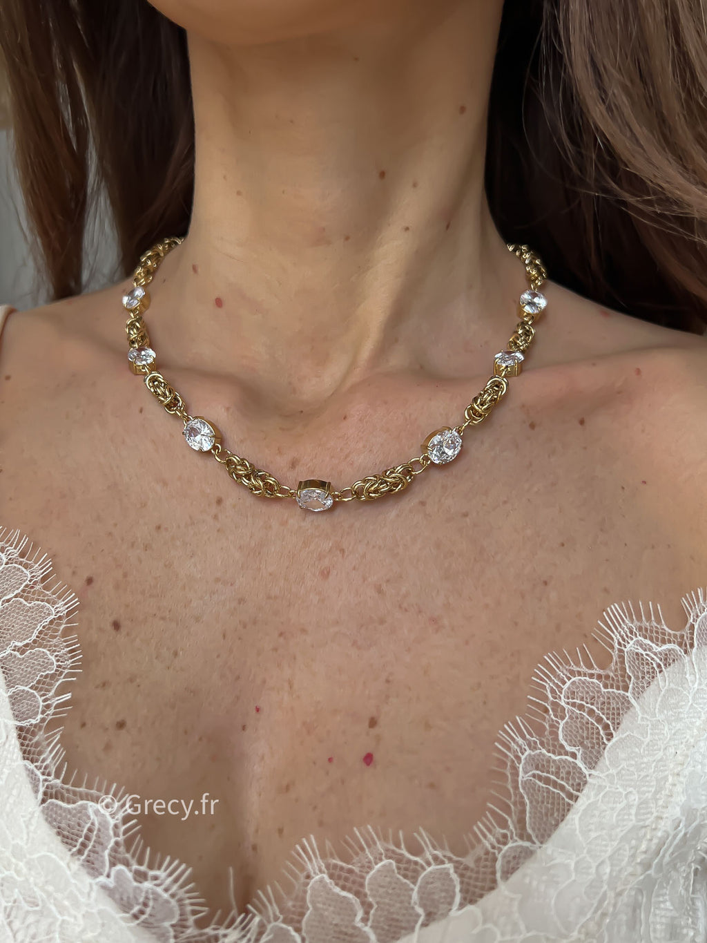 Juliette / Collier maille dorée 7 strass