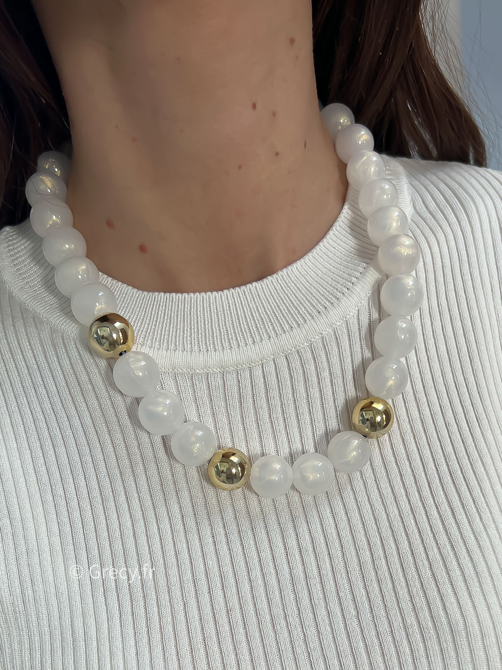 Collier perles rondes blanches nacrées