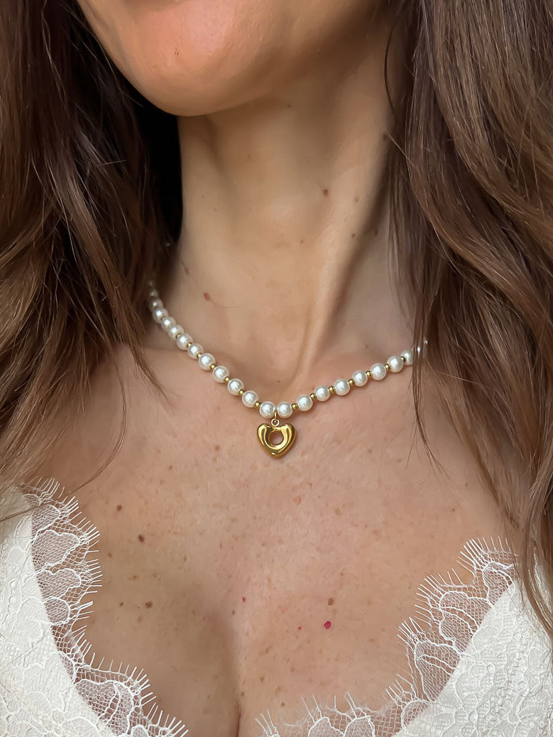 Monika / Collier perles et coeur doré