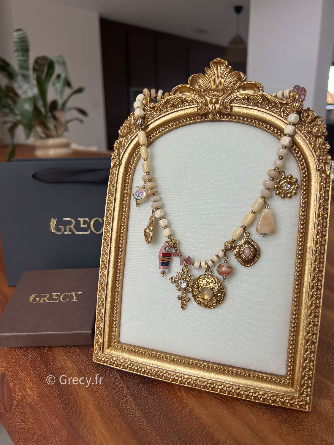 Théa / Collier perles et charms