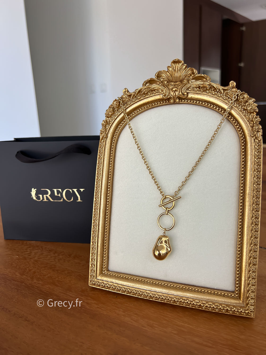 Charline / Collier doré pendentif pierre