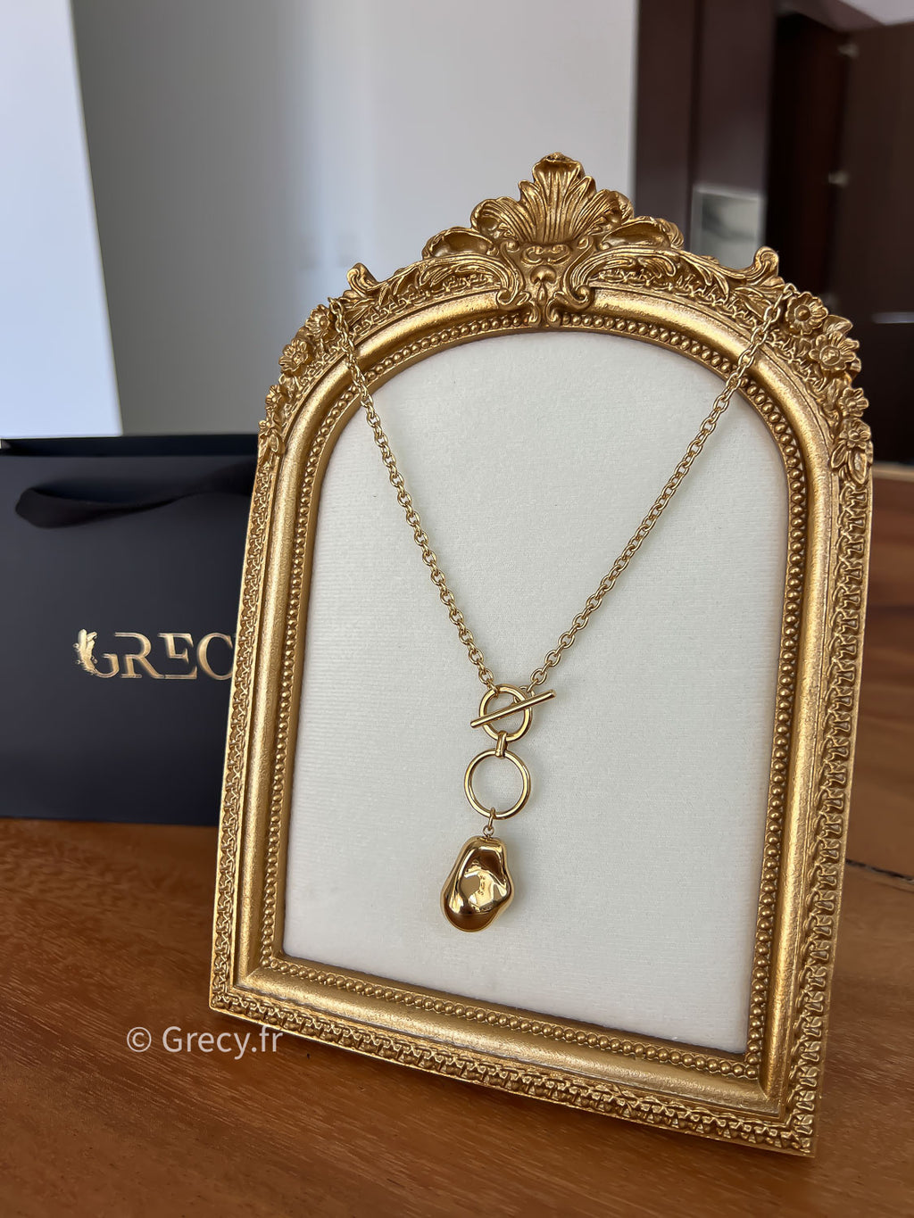 Charline / Collier doré pendentif pierre