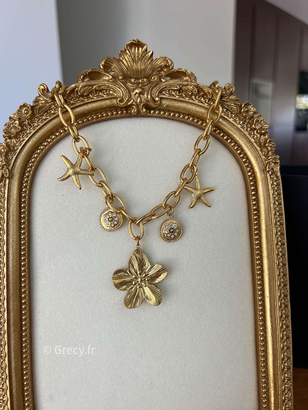 Tahiti / Collier fleur de tiaré
