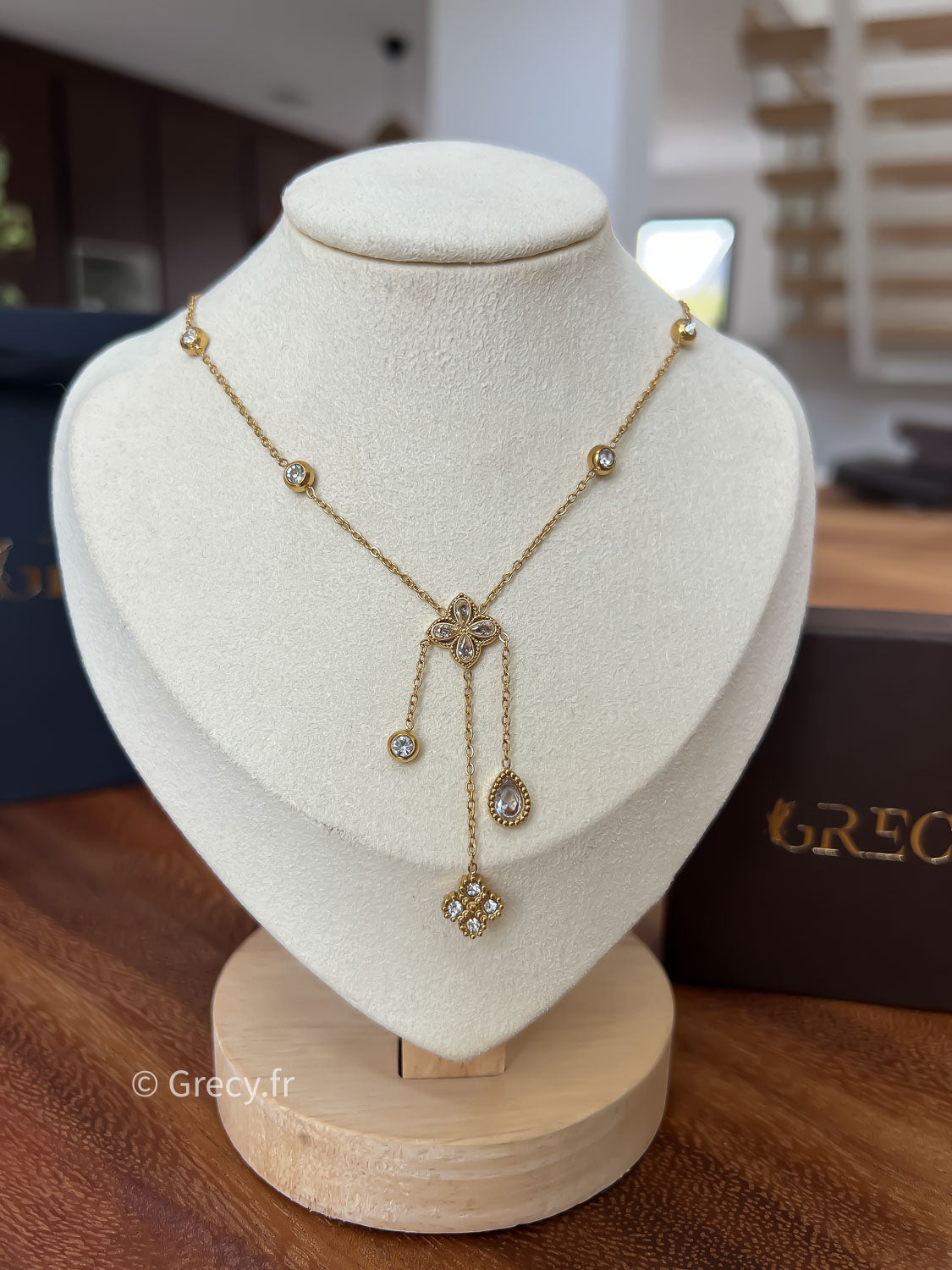 Gisèle / Collier trèfle 3 pendentifs