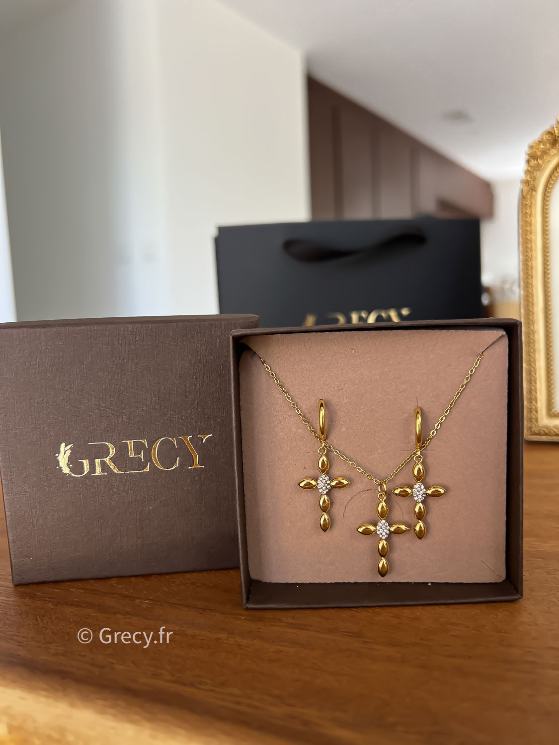 Cassie / Parure croix collier et boucles d'oreilles