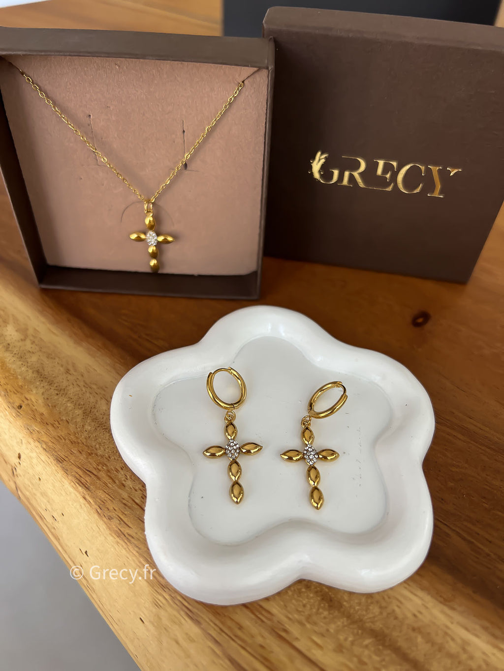 Cassie / Parure croix collier et boucles d'oreilles